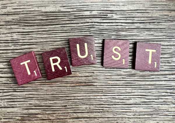 Can a revocable trust be changed in Arizona?