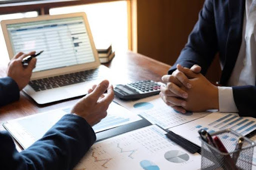 How Can an Estate Planning Attorney Help in Charitable Giving-01